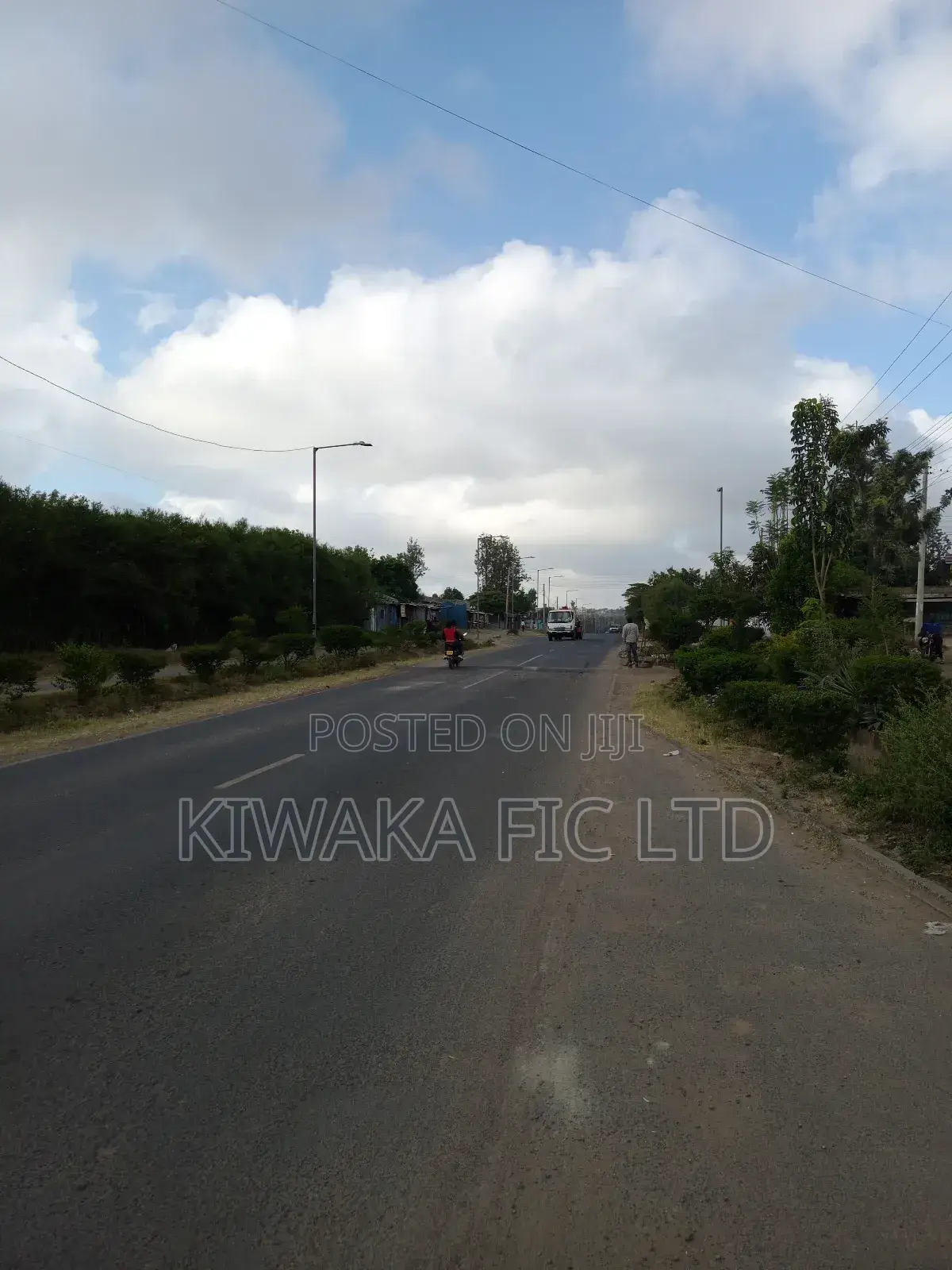80×200 Plot Fronting Tarmack in Ruai in Ruai