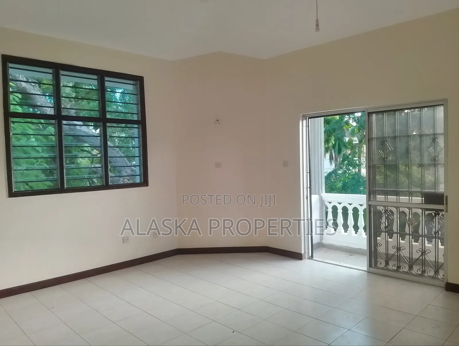 5bdrm Maisonette in Nyali Estate for rent in Nyali