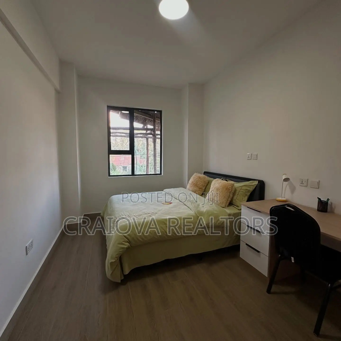 Furnished Studio Apartment in Gate B for sale in Gate B