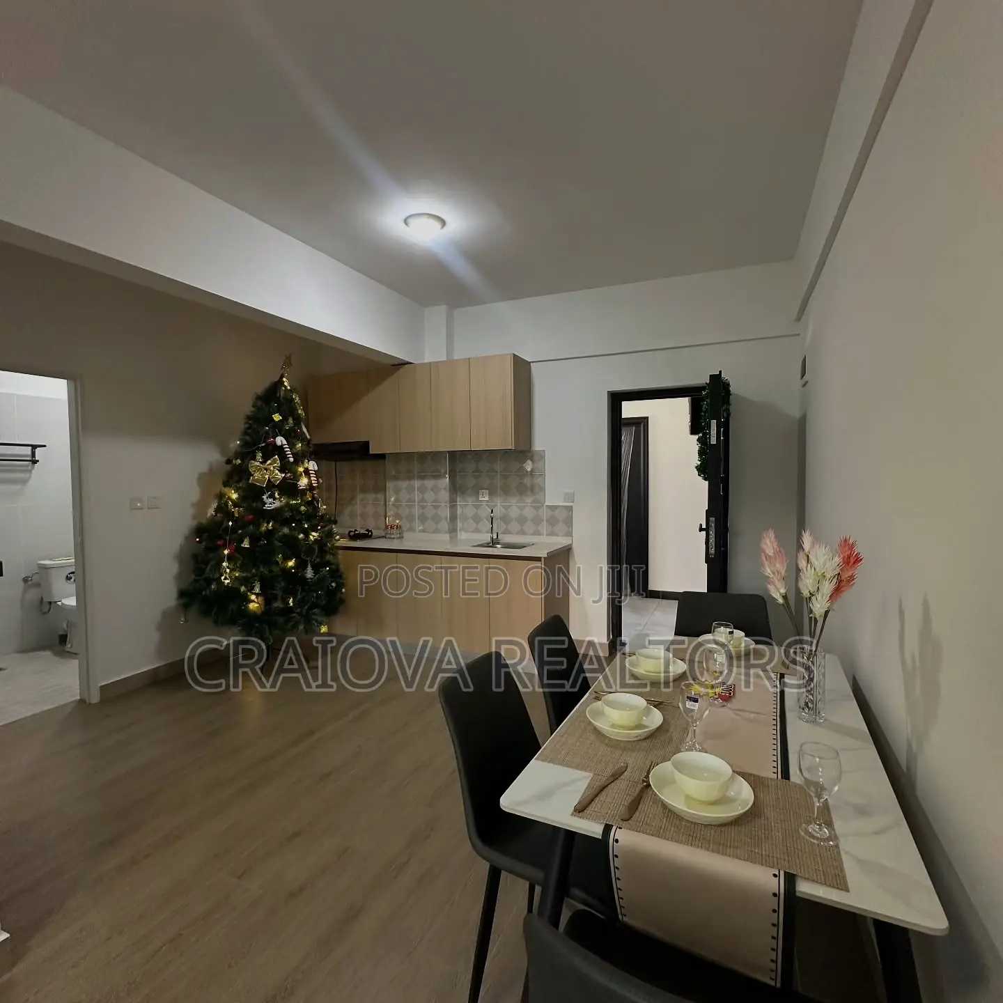 Furnished Studio Apartment in Gate B for sale in Gate B