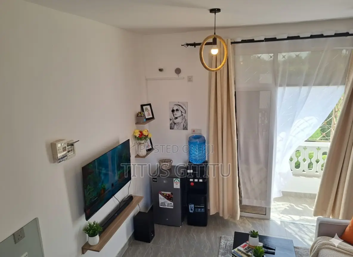 Beach Studio Airbnb Mtwapa | Near Ocean | KSH 3000 in Mtwapa