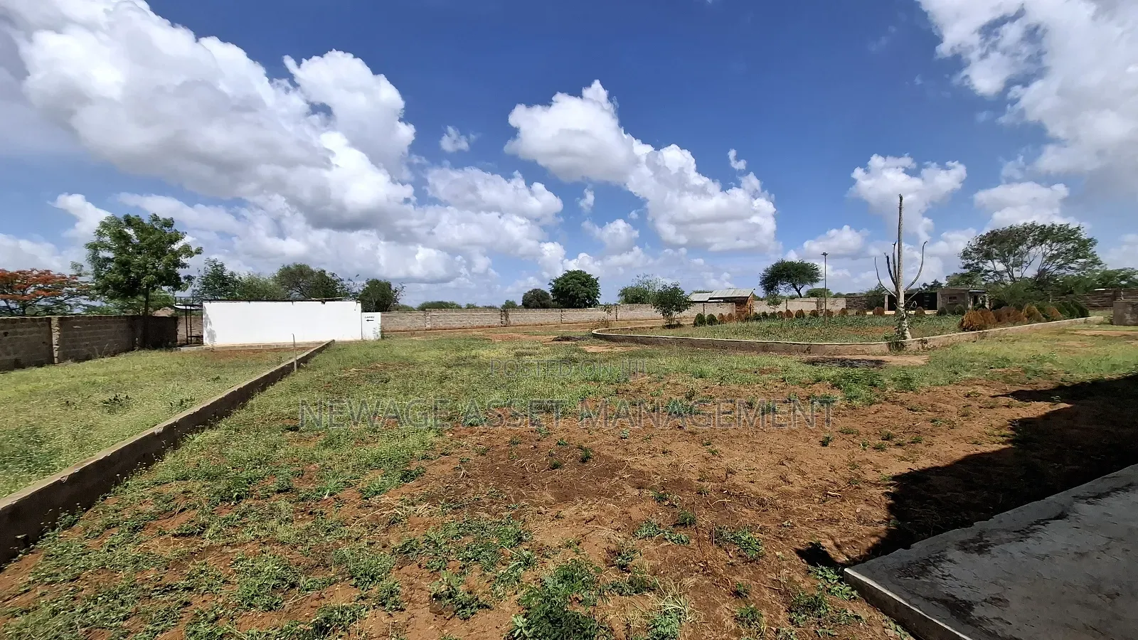 Warehouse for Sale at Makindu in Makindu