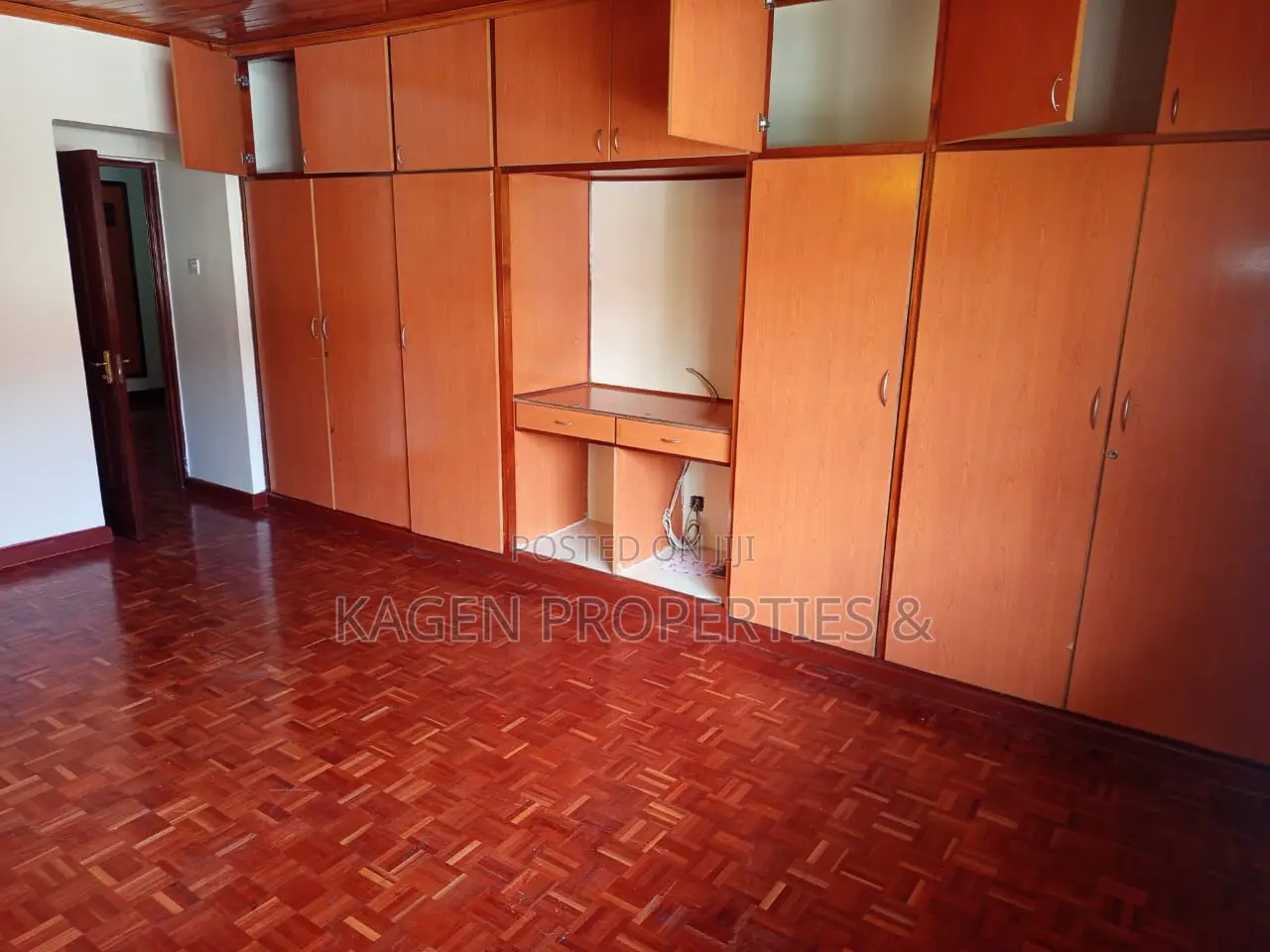 5bdrm Maisonette in Valley Arcade for sale in Valley Arcade