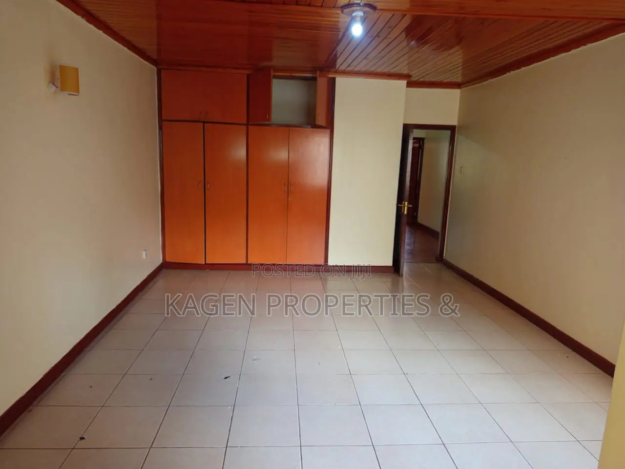 5bdrm Maisonette in Valley Arcade for sale in Valley Arcade