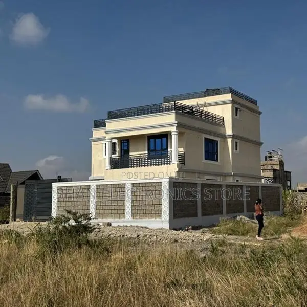 5bdrm House in Nairobi Central for sale in Nairobi Central