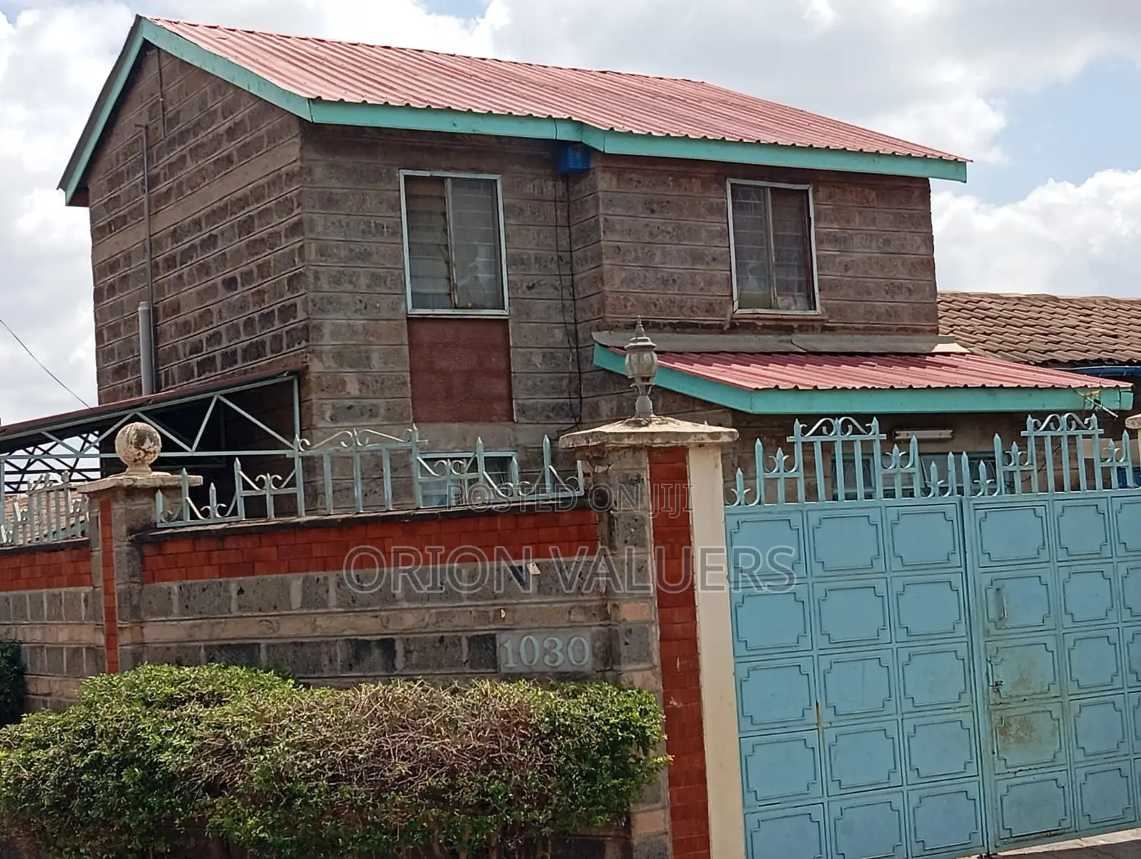 4bdrm Maisonette in Komarock Phase 4 for sale in Komarock