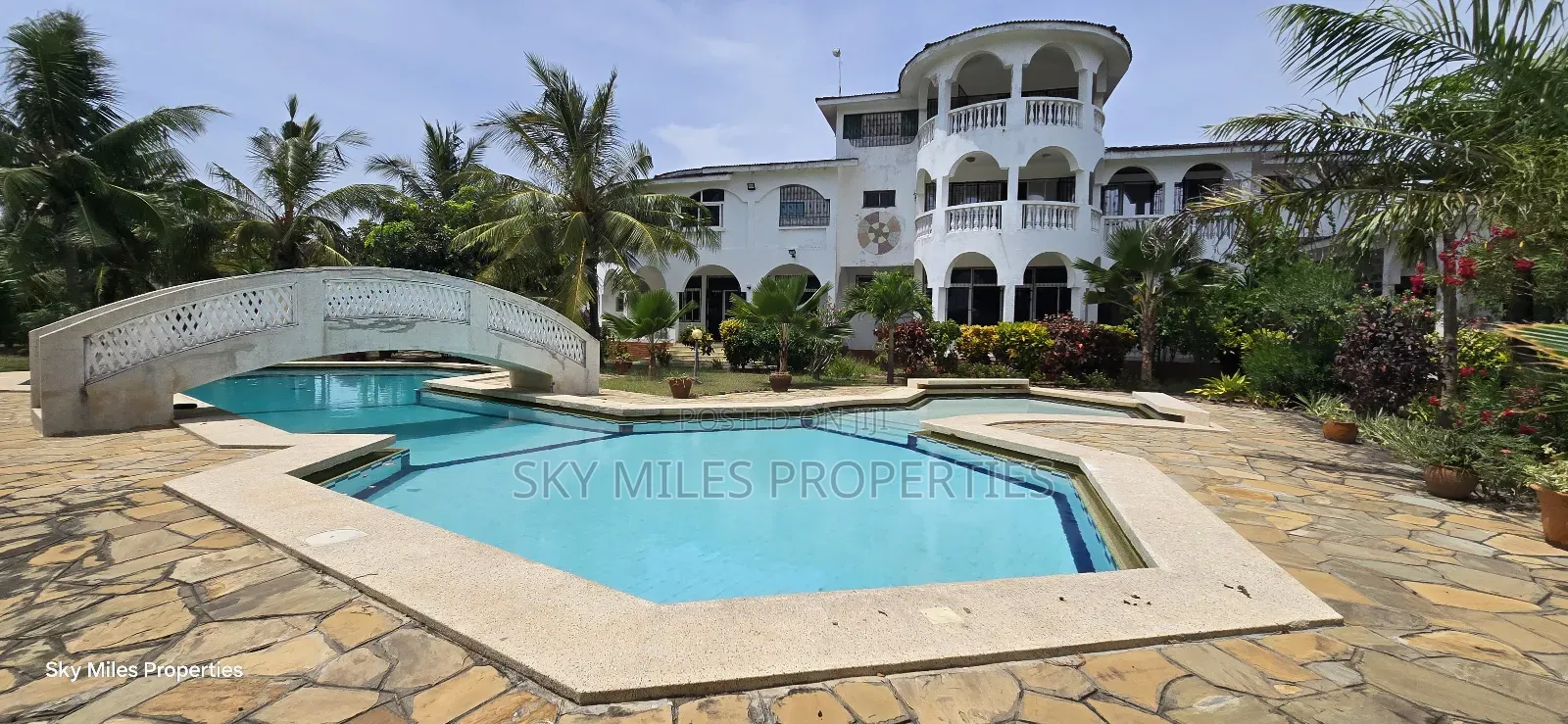 7bdrm Villa in Kilua, Shanzu for sale in Shanzu