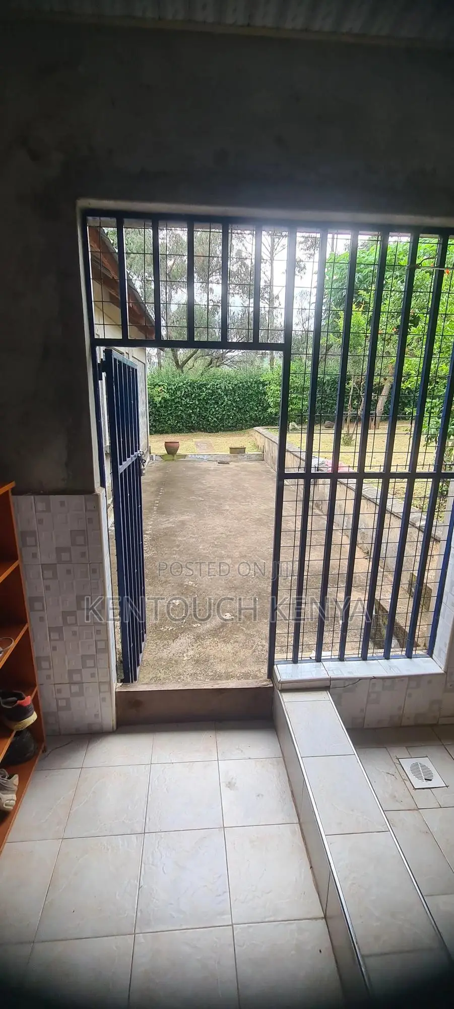 1 Acre Prime Land + 2 Bedroom Ensuite House For Sale Kikopey in Kikopey