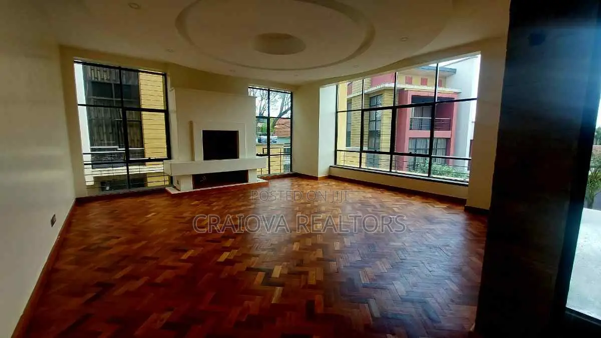5bdrm Villa in Lavington for sale in Lavington