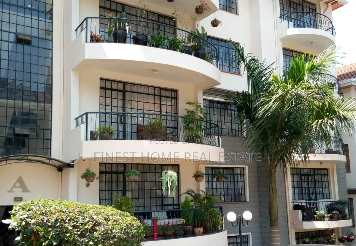 3bdrm Apartment in Merlin Court, Lavington for sale in Lavington