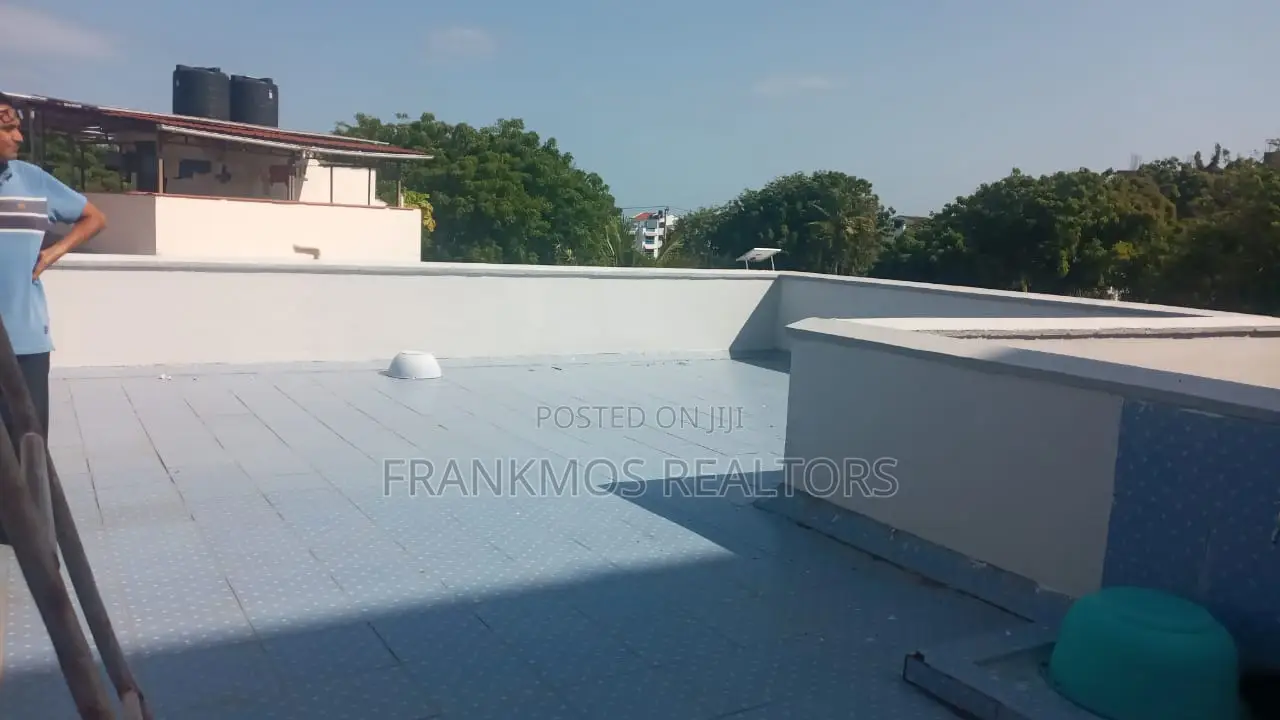 4bdrm Mansion in Kizingo for sale in Kizingo