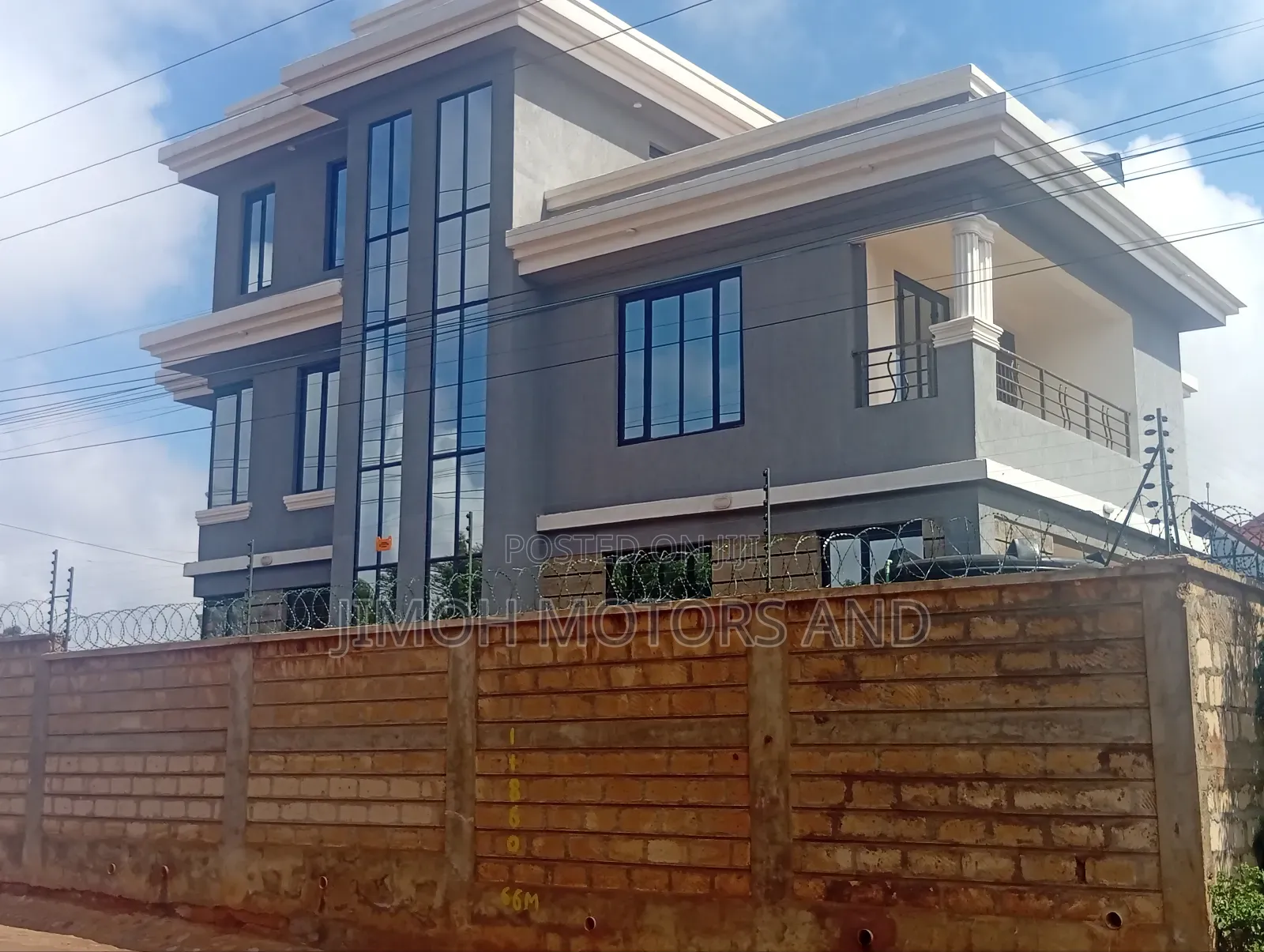 Furnished 5bdrm Maisonette in Parklands/Highridge for sale in Parklands/Highridge