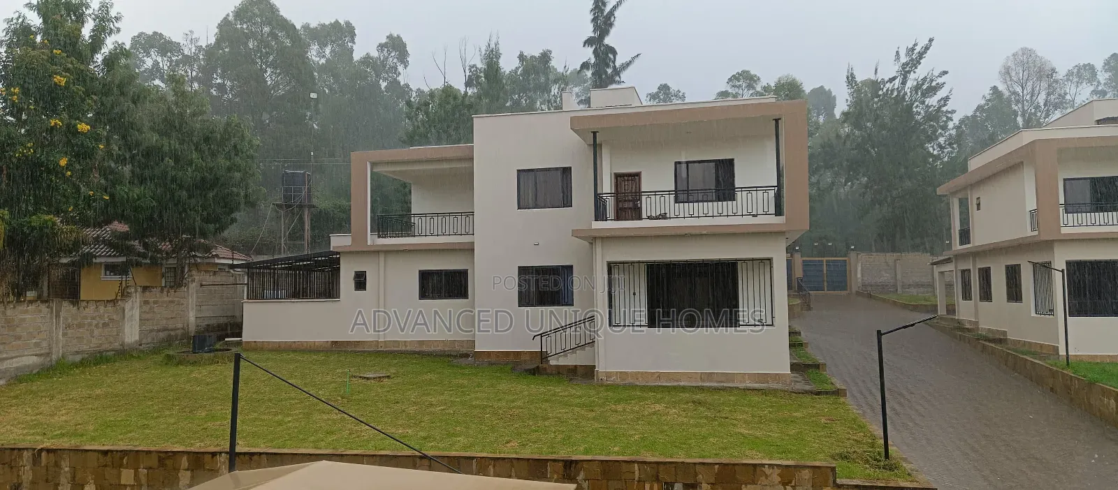 4bdrm Mansion in Milimani Nakuru for sale in Milimani Estate