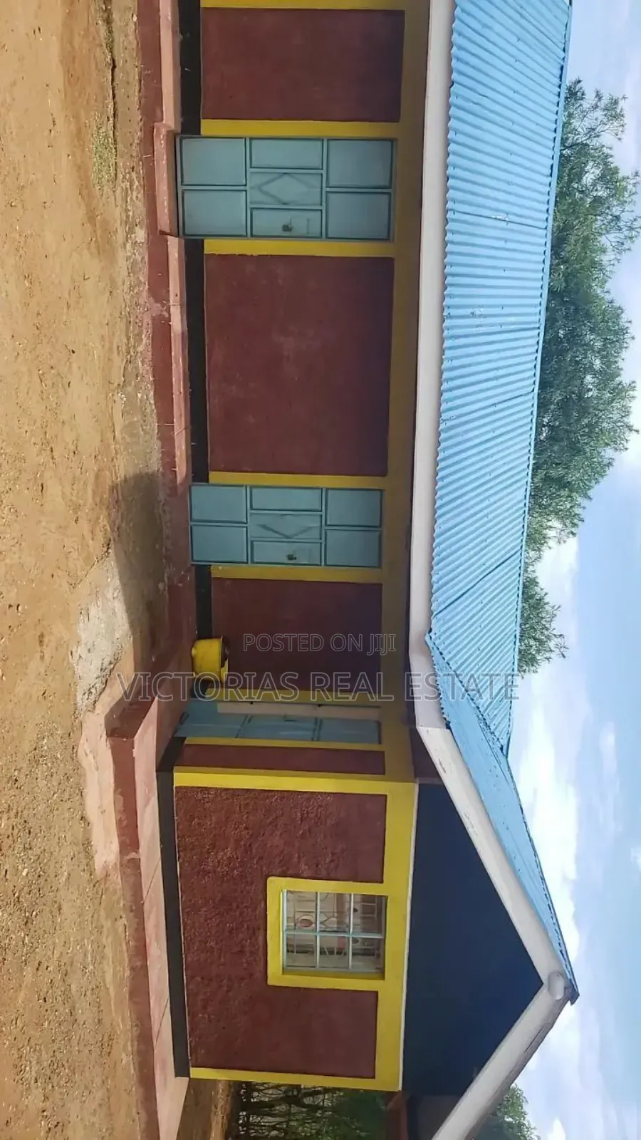 2 Bedroom Home,Separate Kitchen and 2 Other Single Room for Sale in Kivaa
