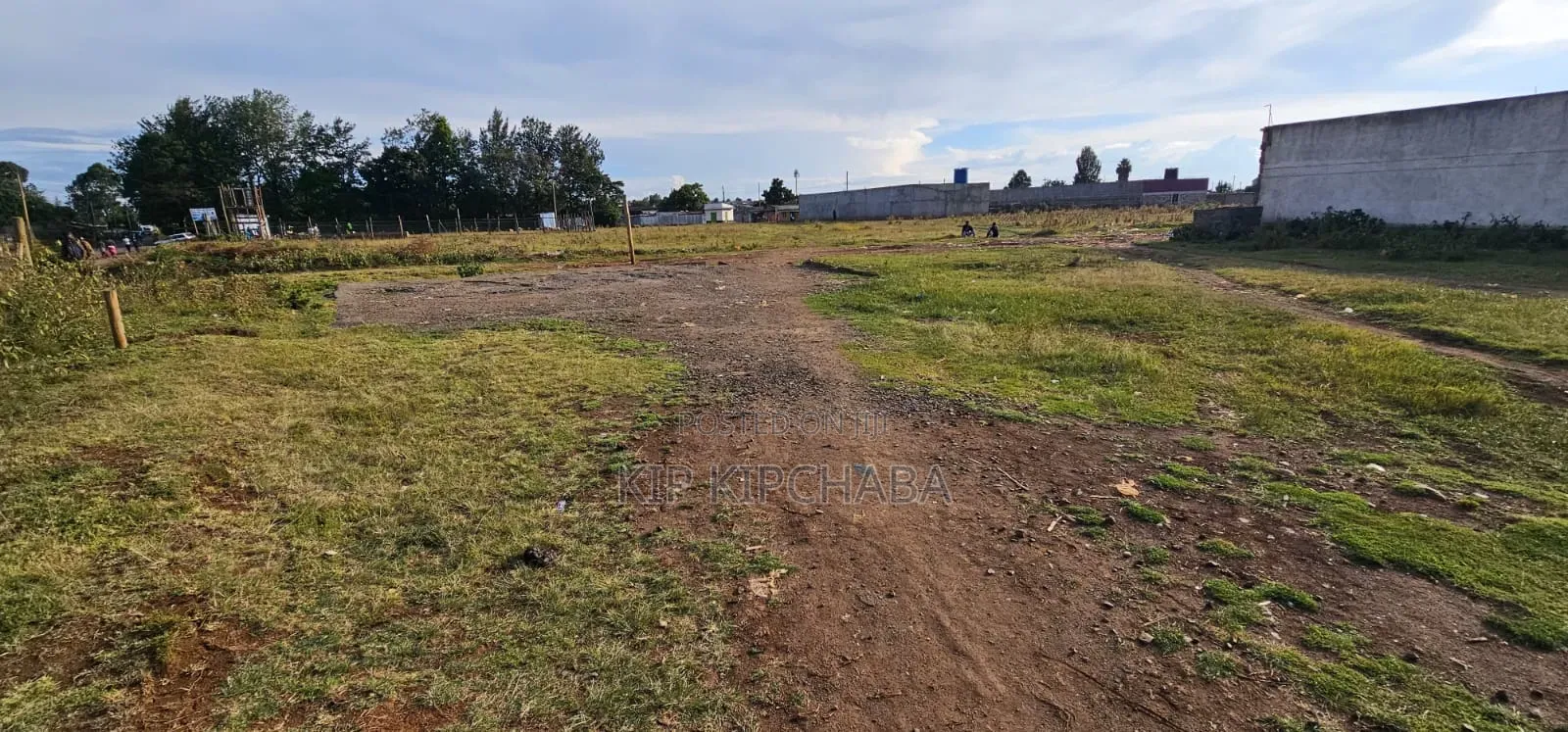 Commercial Plot for Sale in Kimumu Hawahii Eldoret Touching Tarmac in Kimumu