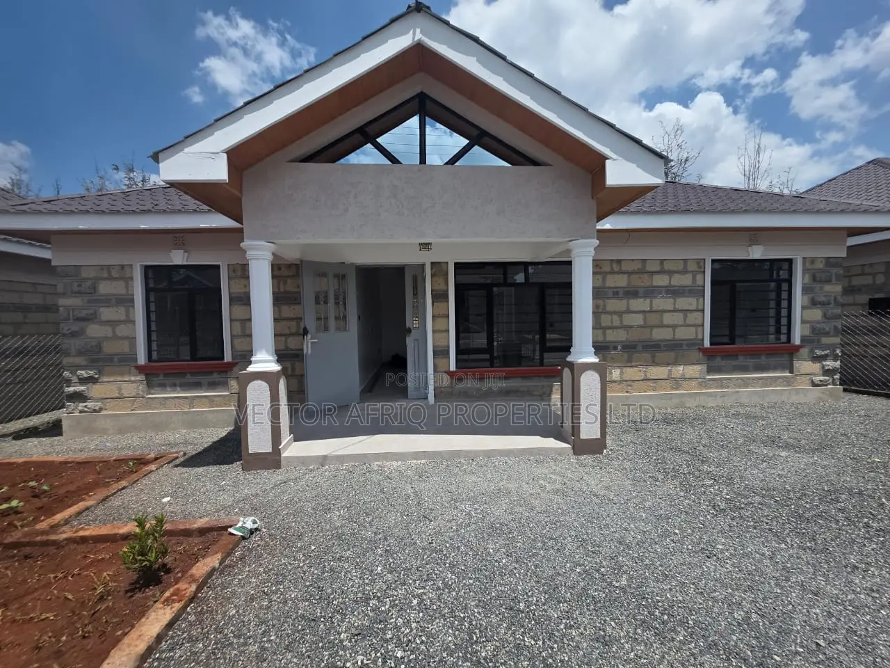 3bdrm Bungalow in Matasia for sale in Matasia
