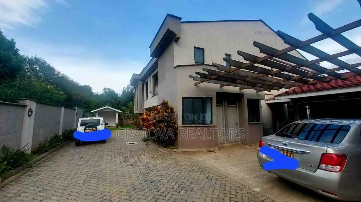 6bdrm Villa in Lavington for sale in Lavington