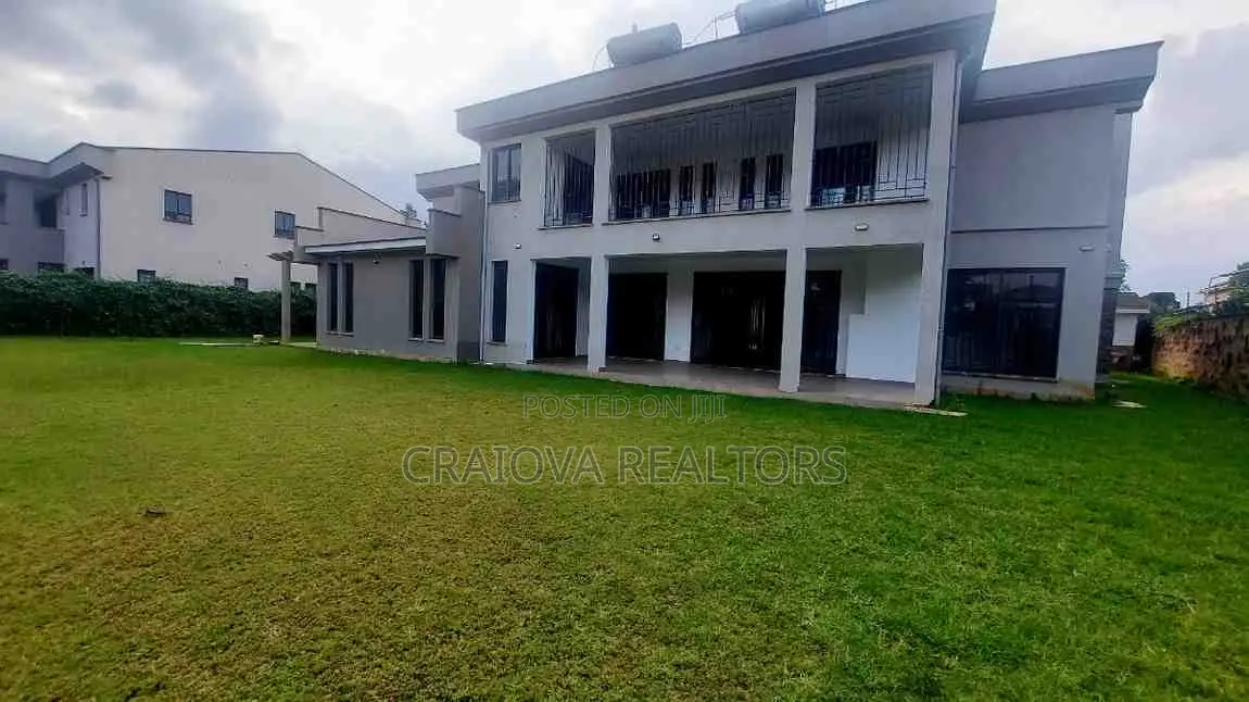 6bdrm Villa in Lavington for sale in Lavington
