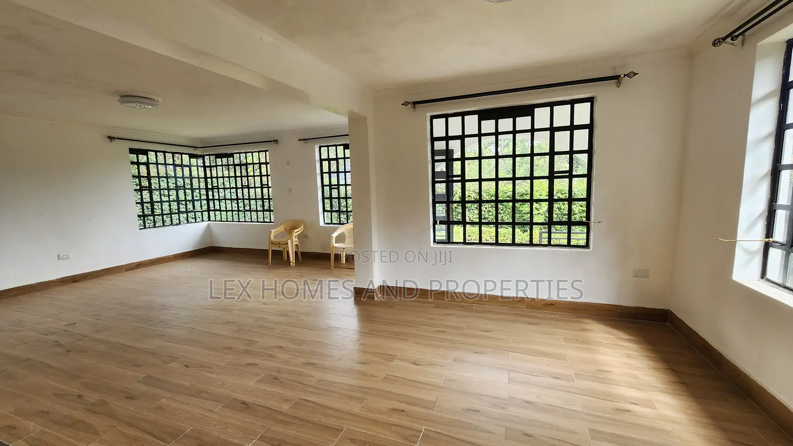 3bdrm Mansion in Rimpa for sale in Rimpa