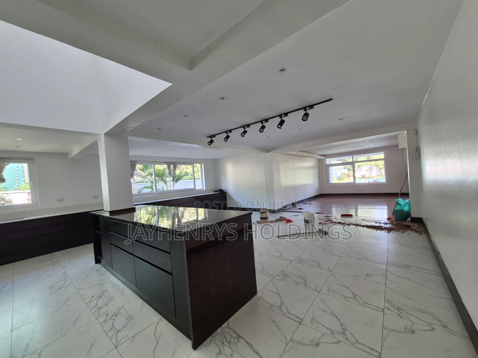5bdrm Mansion in Runda for rent in Runda