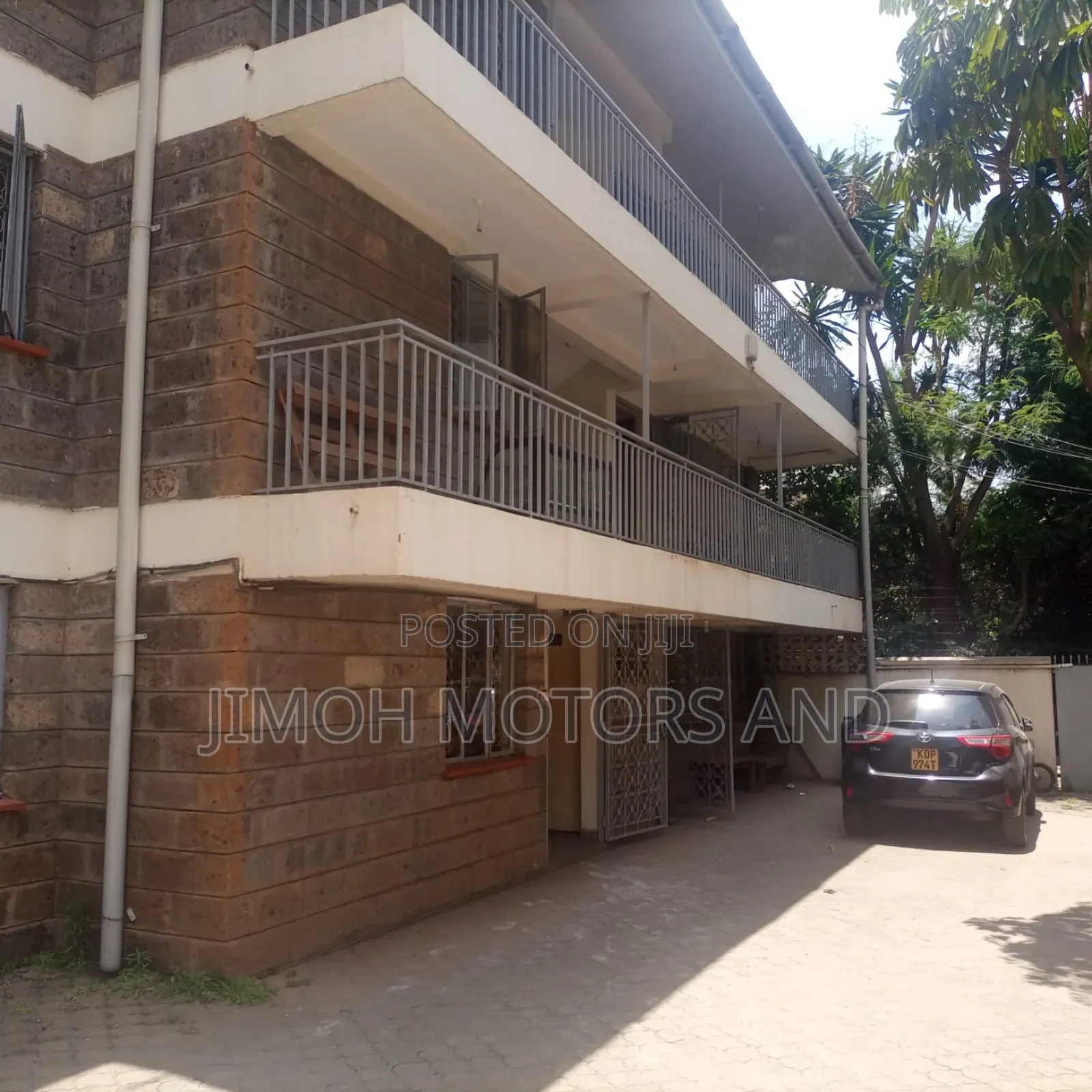 Furnished 3bdrm Block of Flats in Parklands/Highridge for sale in Parklands/Highridge