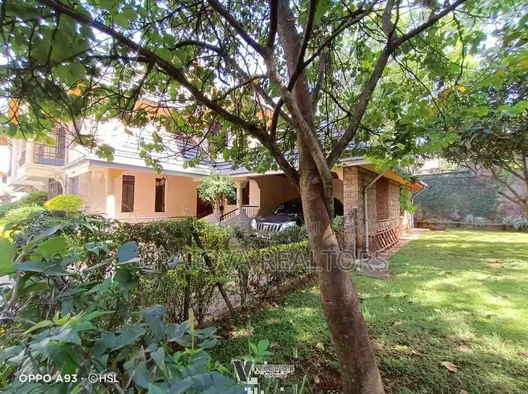 5bdrm Townhouse/Terrace in Kileleshwa for sale in Kileleshwa
