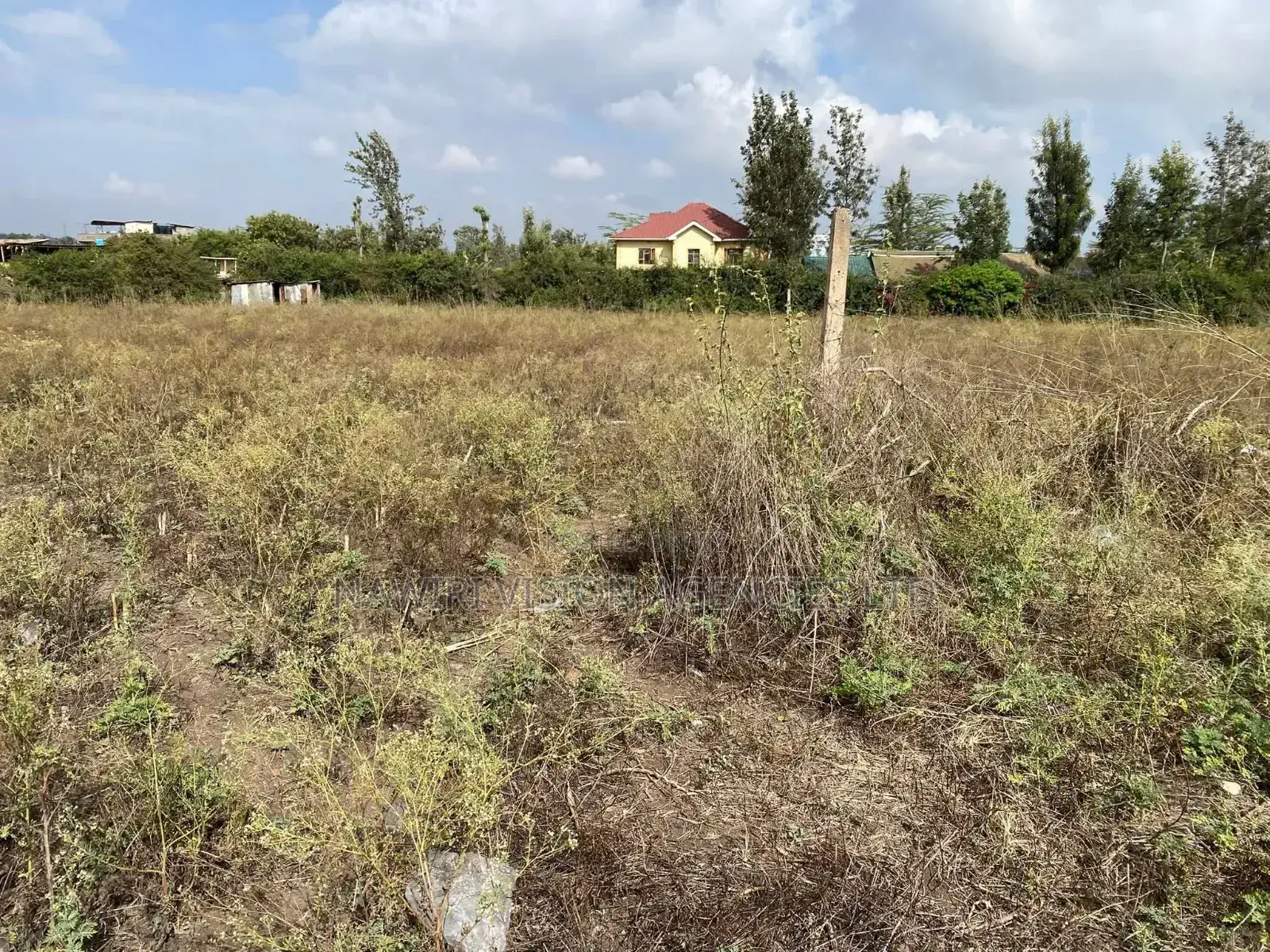 Plot for Sale in Ruai 3/4 of an Acre Touching Tarmac in Ruai