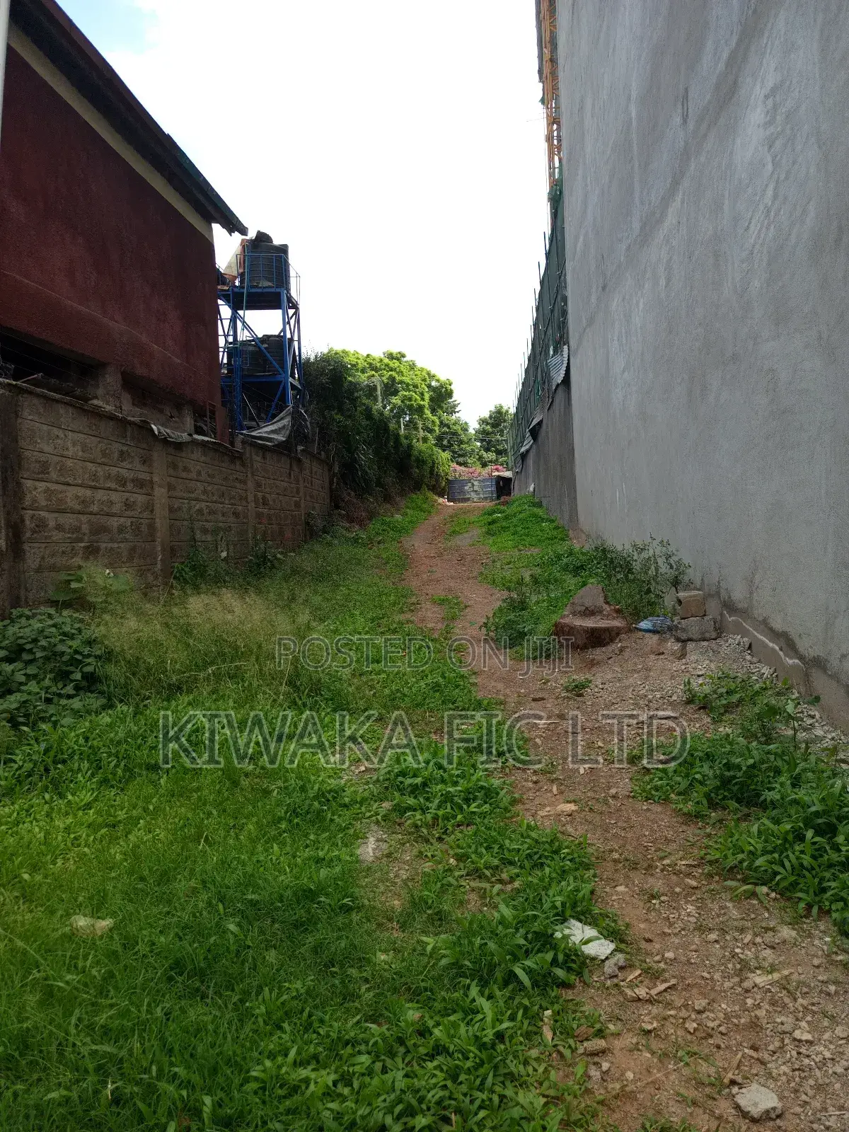 1 Acre in Westlands Off Church Road in Raphta Road Area