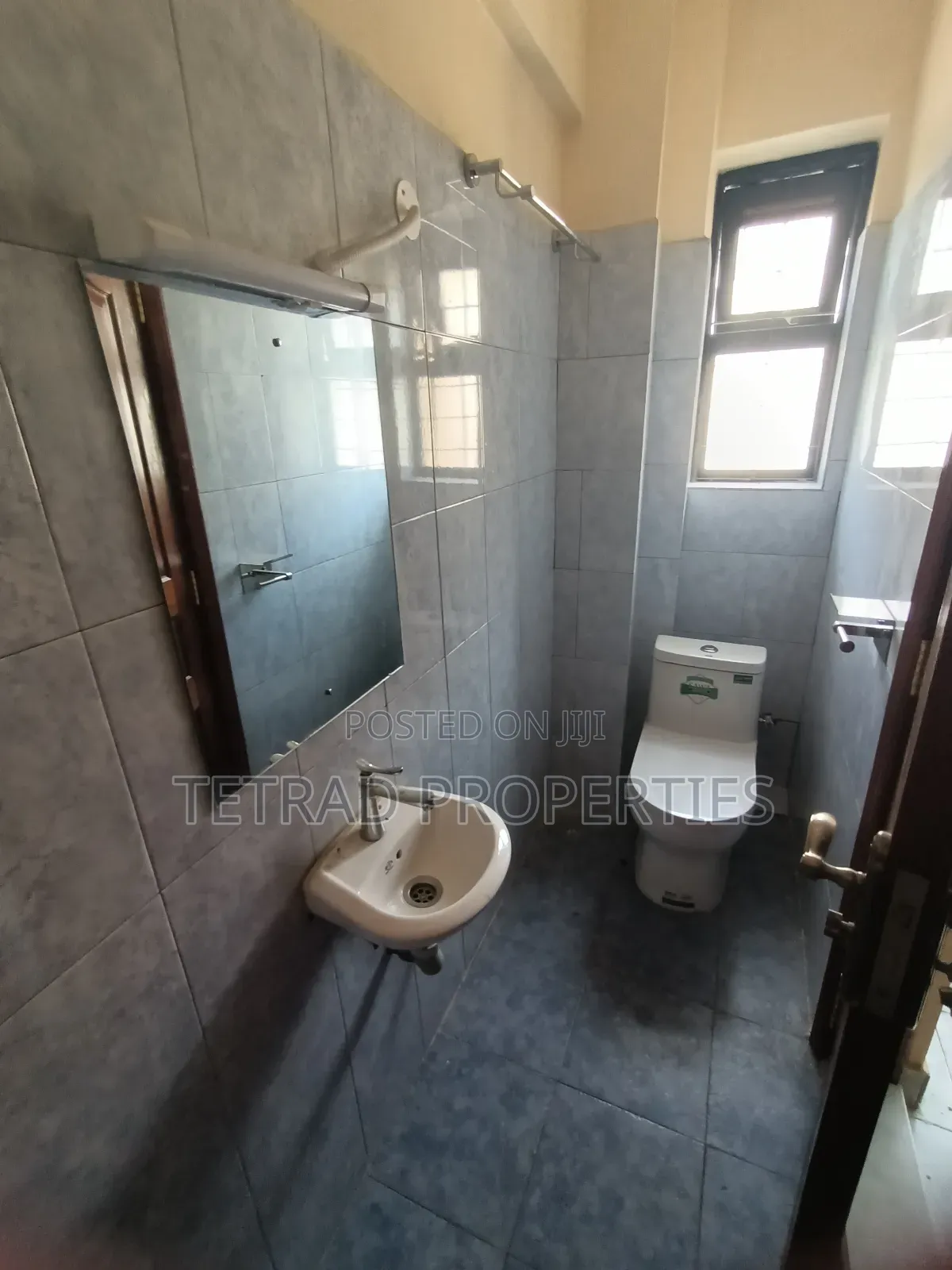 2bdrm Apartment in Ngara for rent in Ngara
