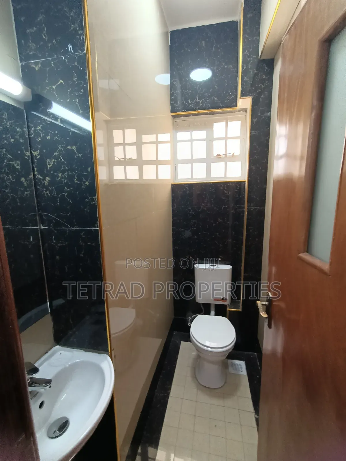 2bdrm Apartment in Ngara for rent in Ngara