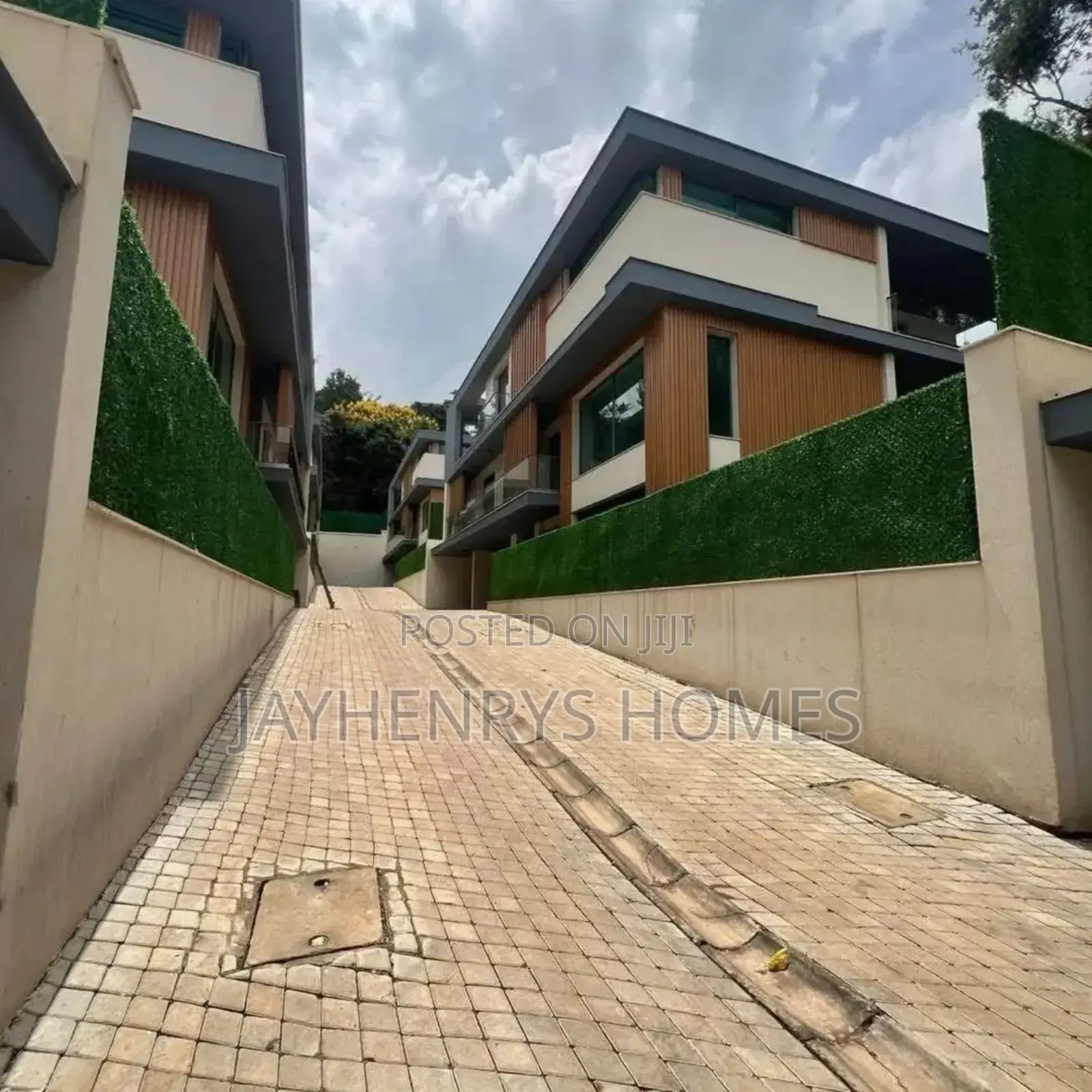 5bdrm House in Lavington for sale in Lavington