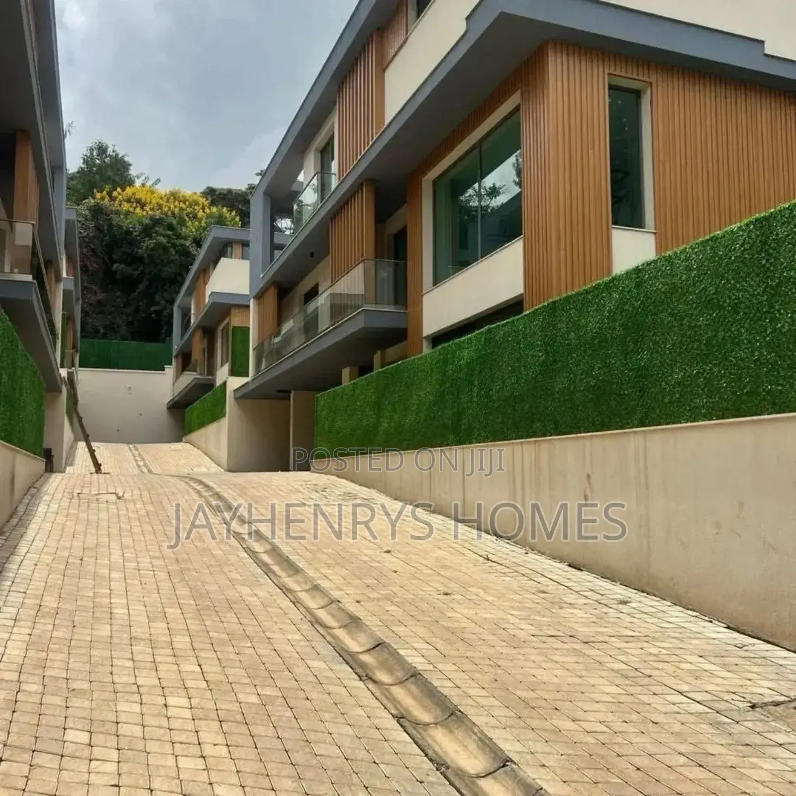 5bdrm House in Lavington for sale in Lavington