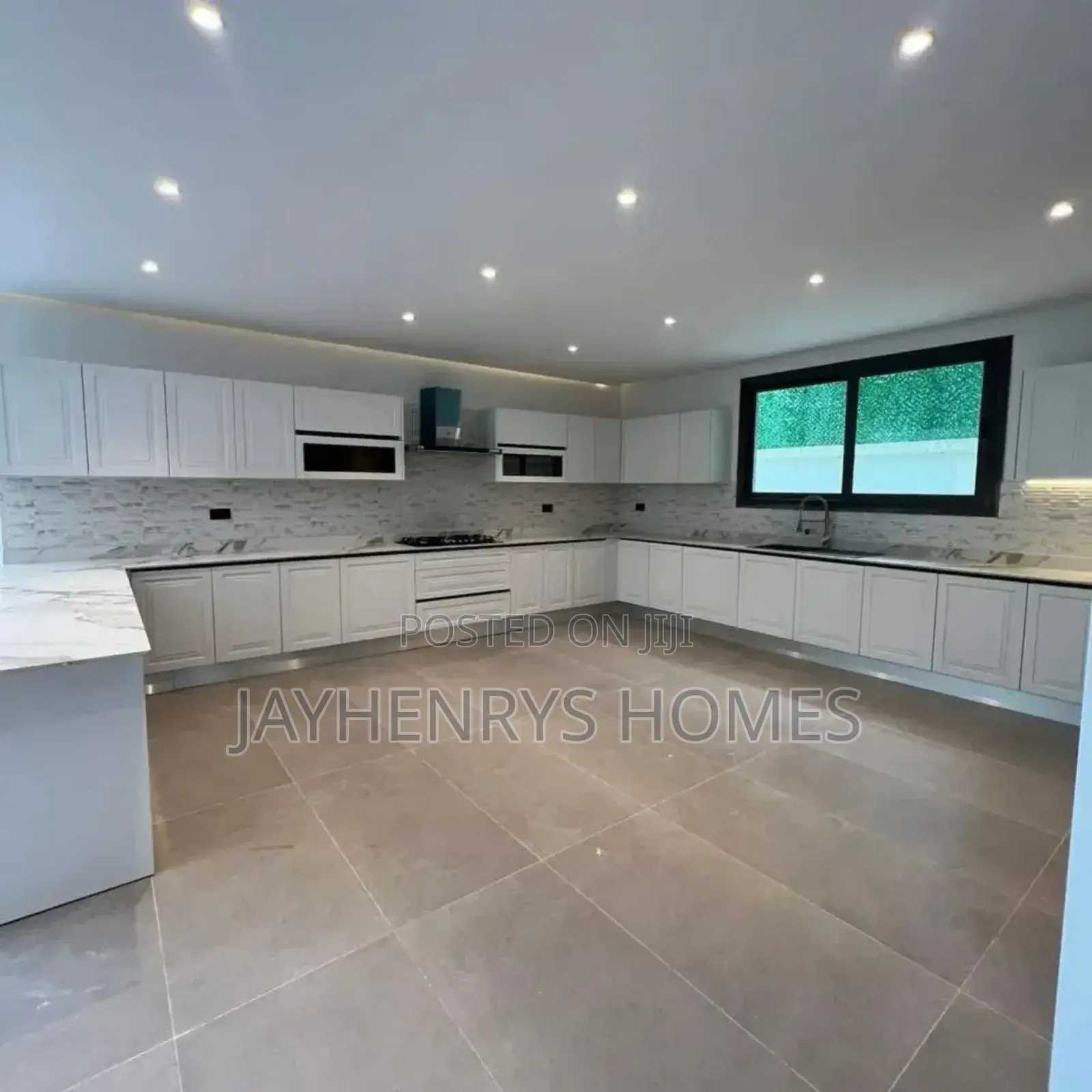 5bdrm House in Lavington for sale in Lavington