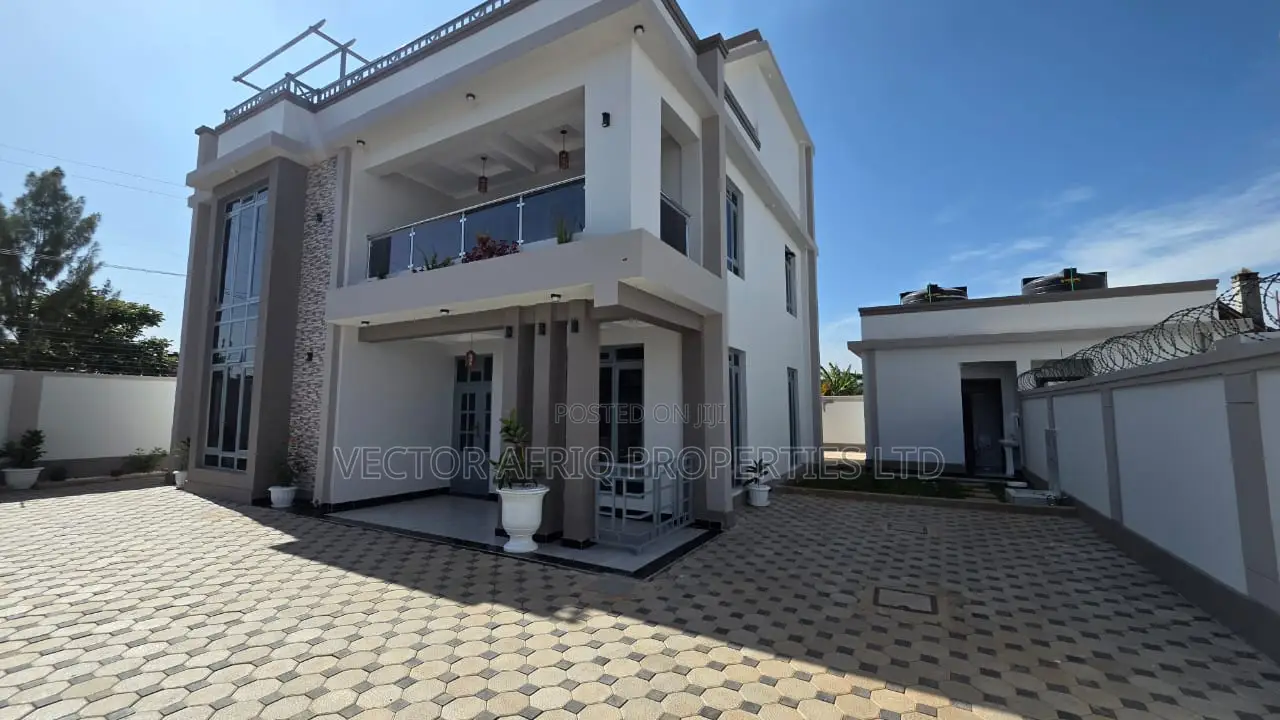 4bdrm House in Kimbo for sale in Kimbo