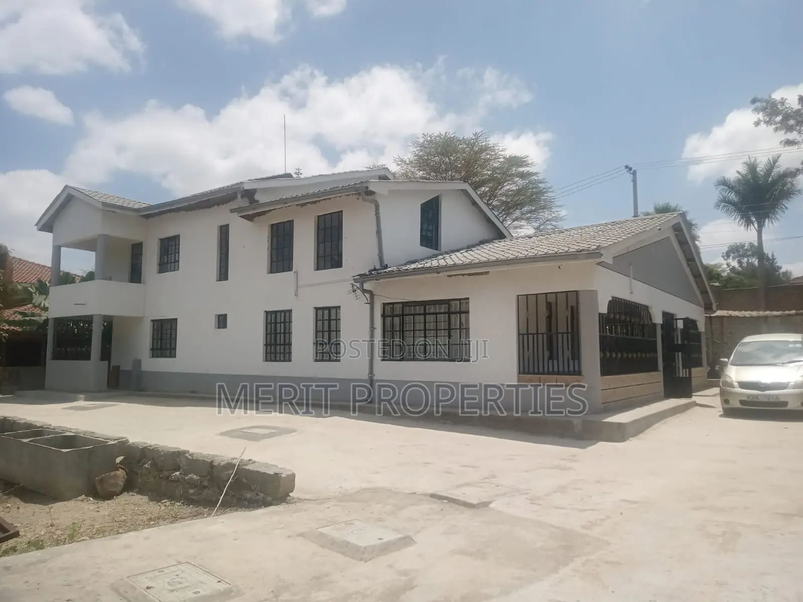 4bdrm Maisonette in Senior Staff, Lukenya for sale in Lukenya