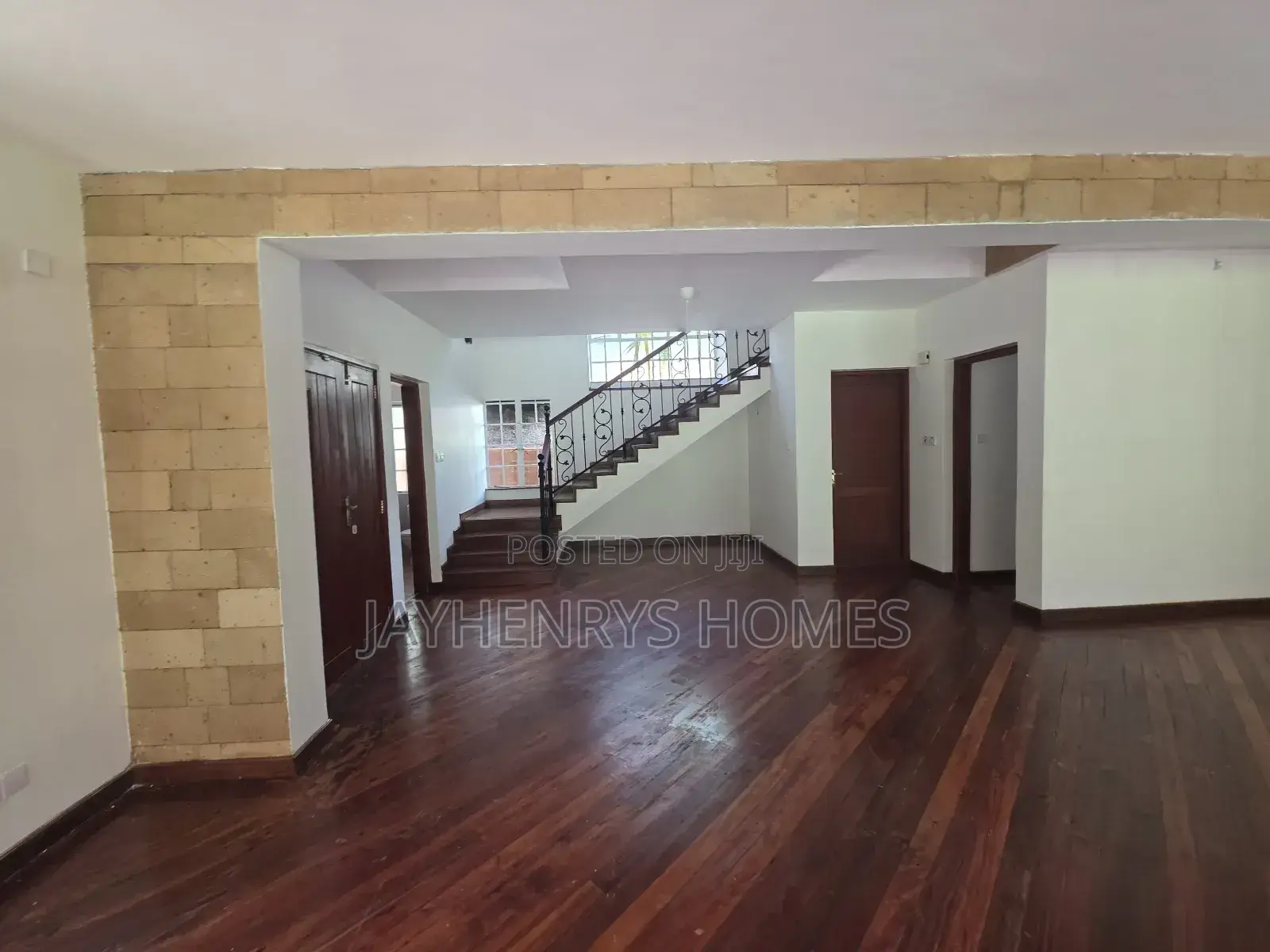 5bdrm House in Rosslyn for rent in Rosslyn