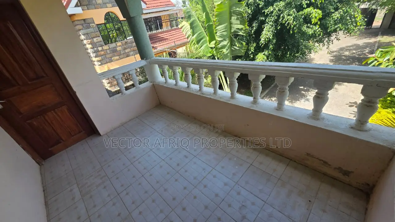 6bdrm House in Katani for rent in Katani