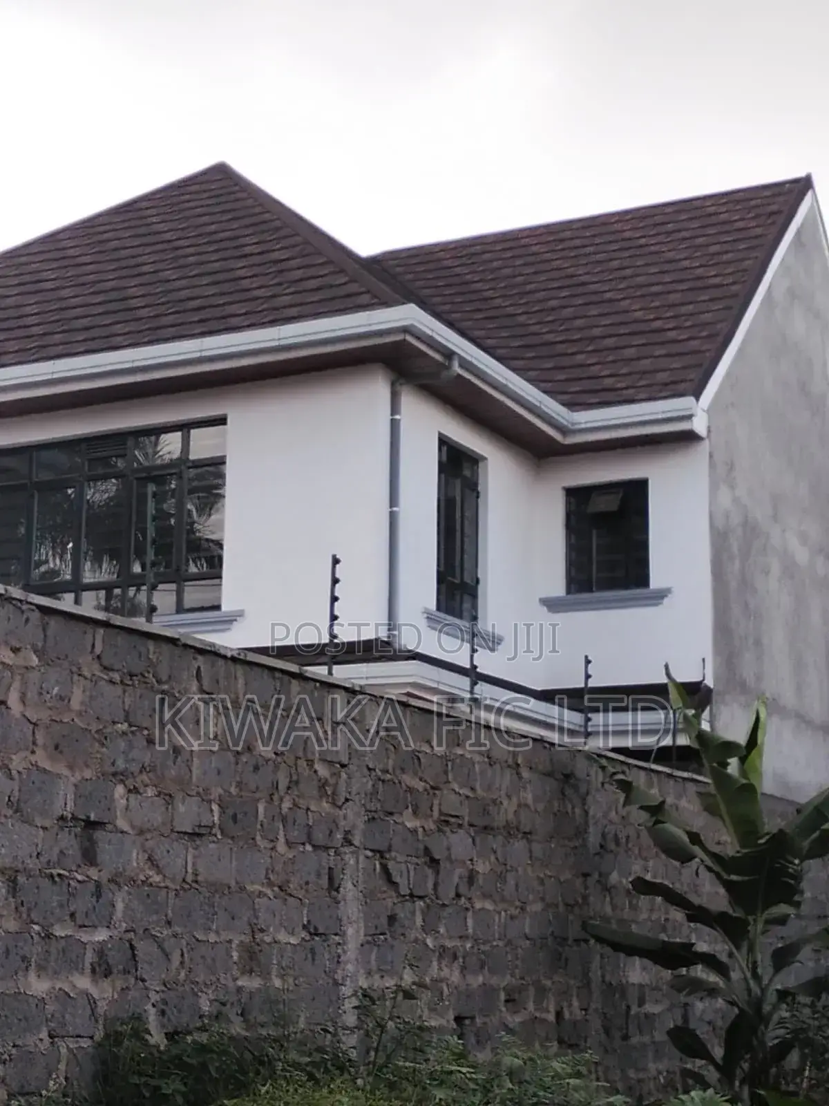 4bdrm Maisonette in Membley for rent in Membley Estate