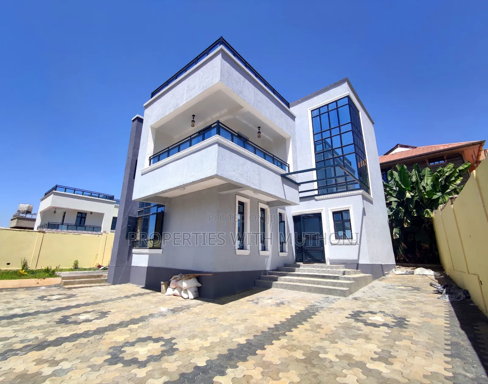 5bdrm Maisonette in Golf View, Kenyatta Road / Theta  for sale in Kenyatta Road / Theta 