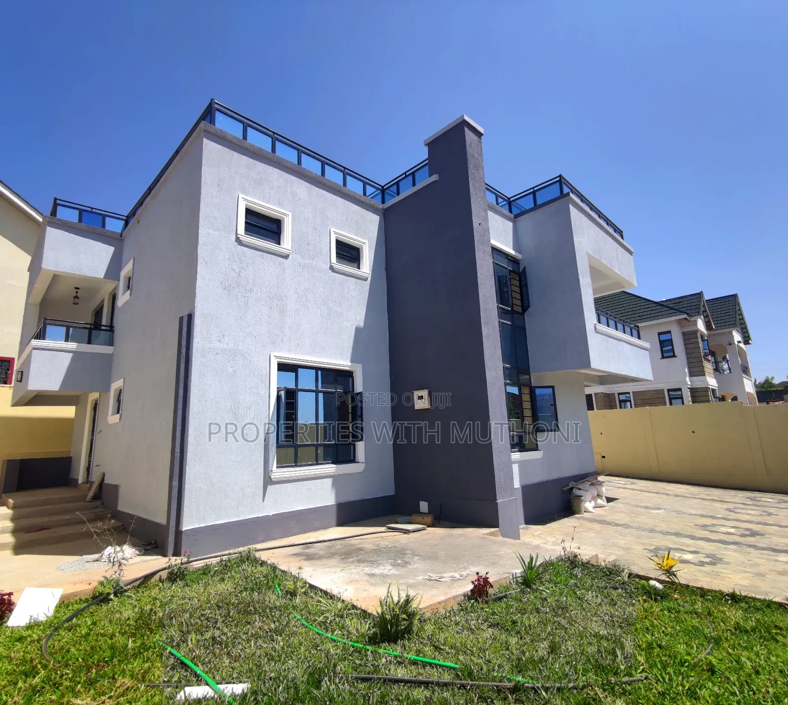 5bdrm Maisonette in Golf View, Kenyatta Road / Theta  for sale in Kenyatta Road / Theta 