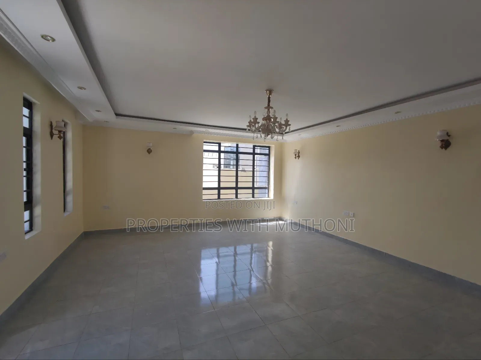 5bdrm Maisonette in Golf View, Kenyatta Road / Theta  for sale in Kenyatta Road / Theta 