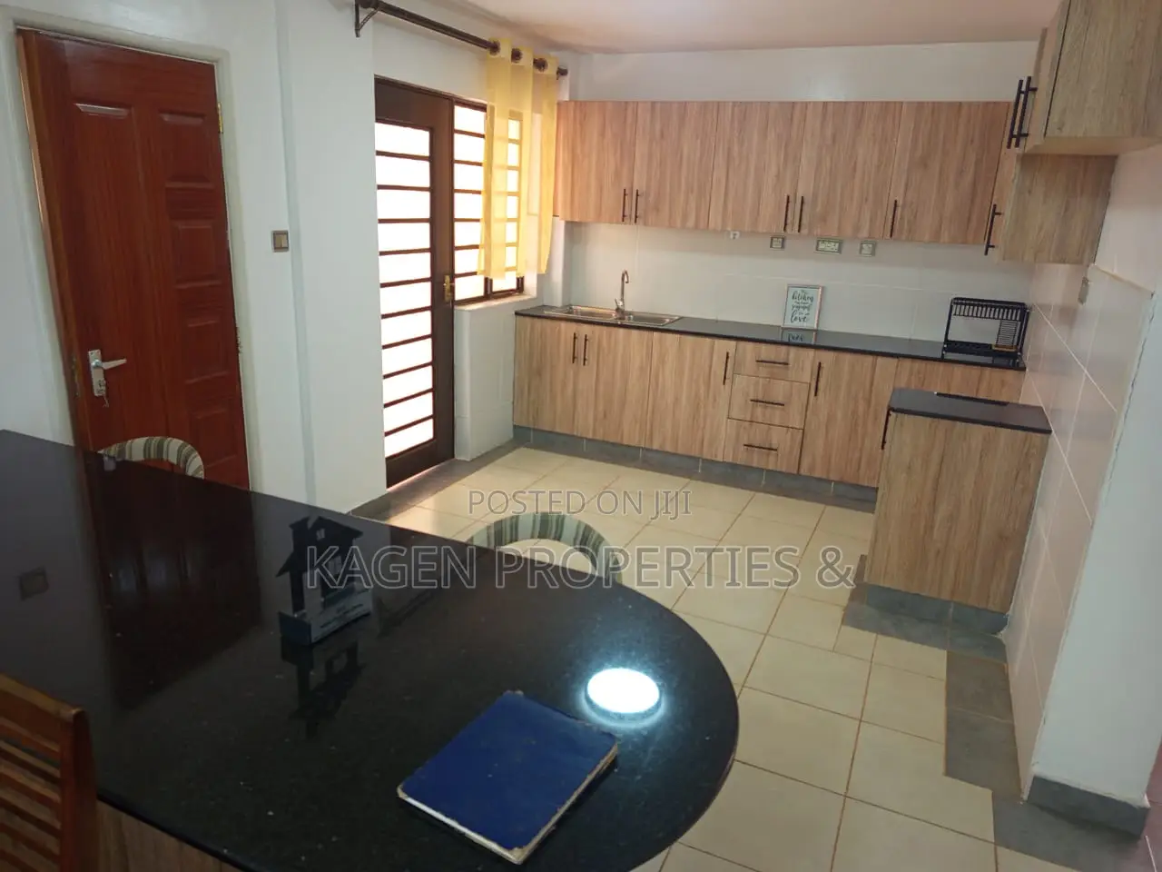 3bdrm Apartment in Uthiru, Nairobi South for sale in Nairobi South