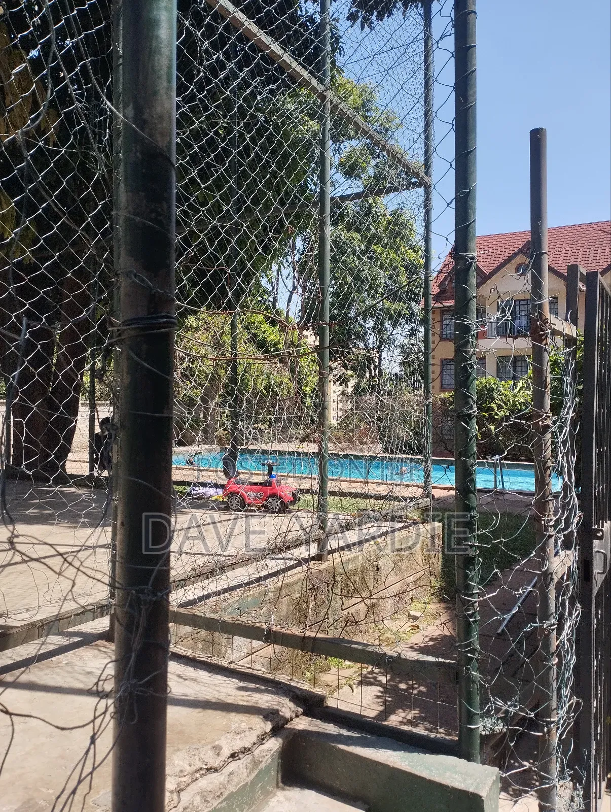 2bdrm Block of Flats in Lavington for sale in Lavington