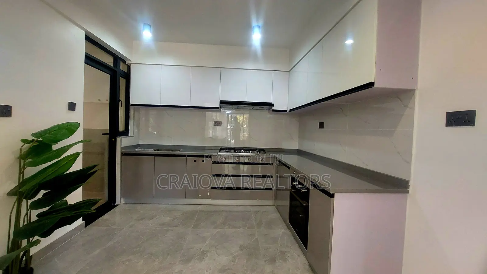 3bdrm Apartment in Kileleshwa for sale in Kileleshwa