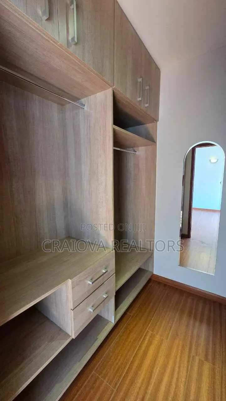 3bdrm Apartment in Kileleshwa for sale in Kileleshwa