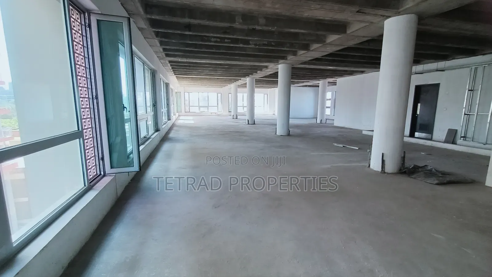 5500 SQFT Office Space in Parklands Road ( Ksh. 100 Per SQFT + Vat) in Parklands/Highridge