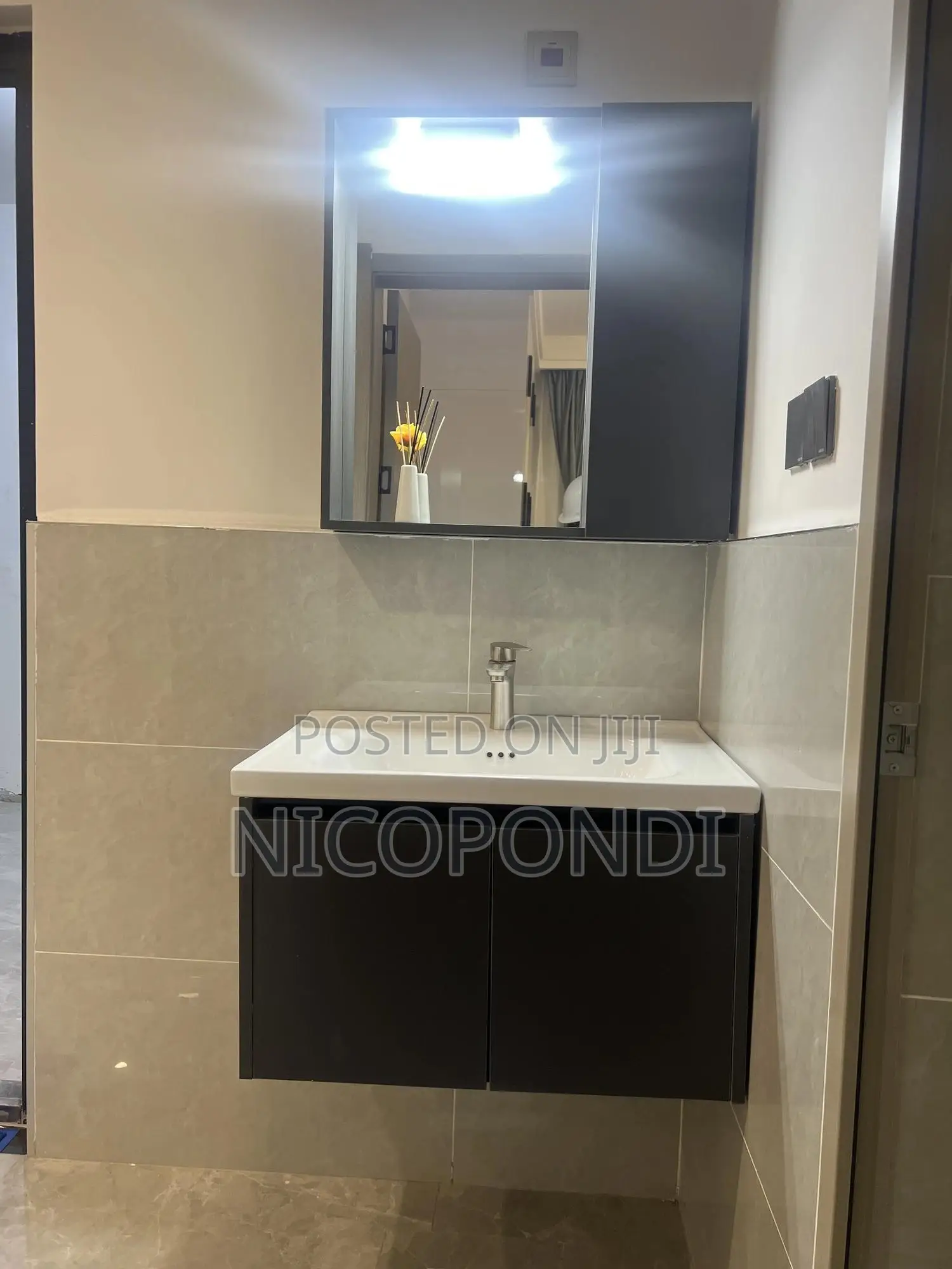 1bdrm Apartment in Lavington, Valley Arcade for sale in Valley Arcade