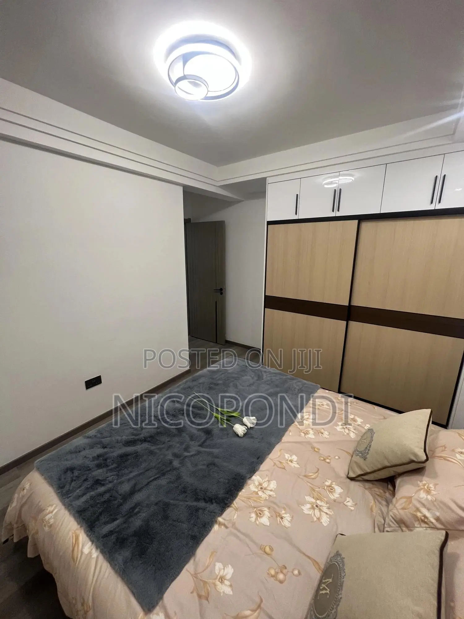 2bdrm Apartment in Lavington, Valley Arcade for sale in Valley Arcade