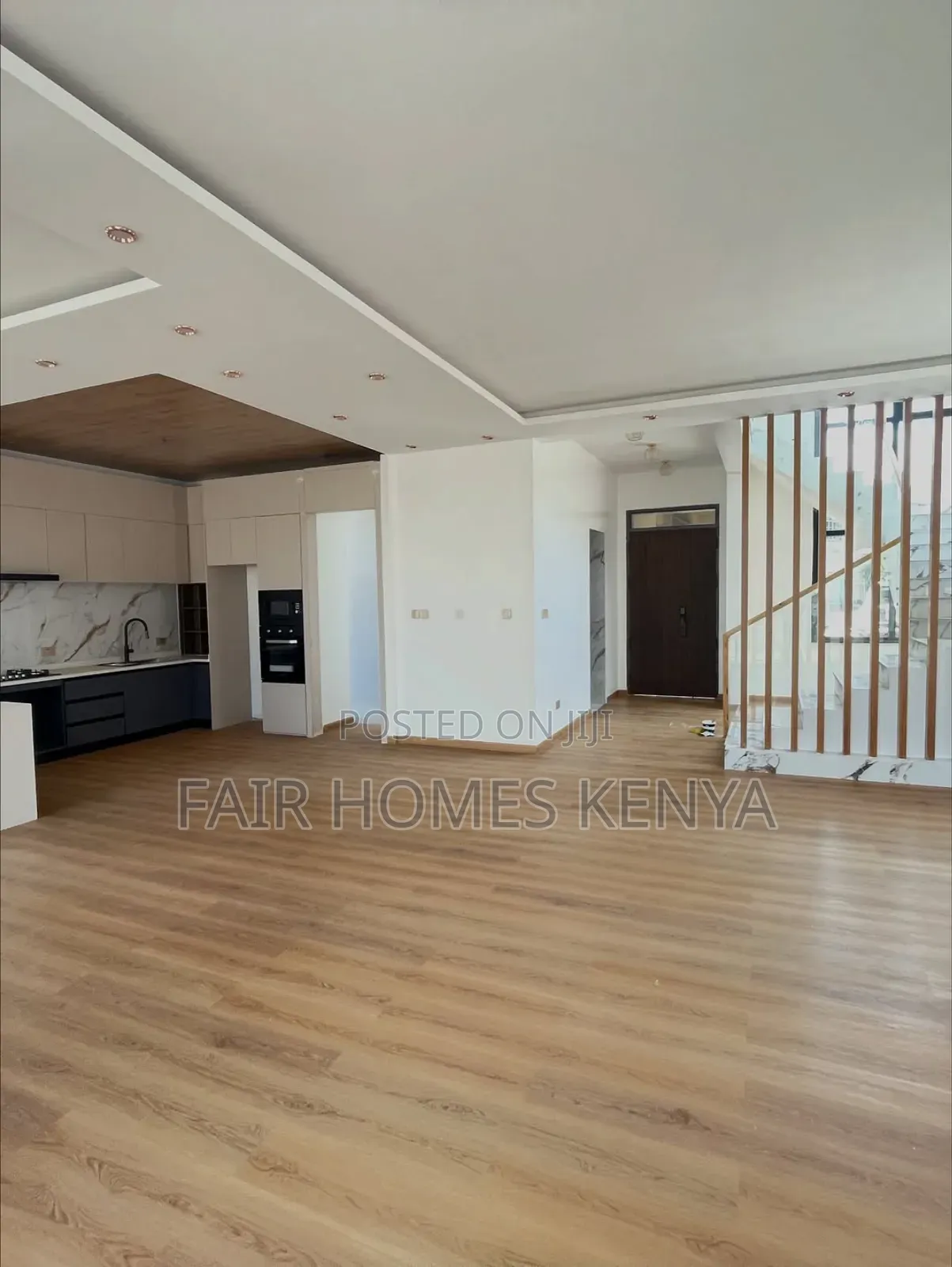 5bdrm Townhouse/Terrace in Lavington Green for sale in Lavington