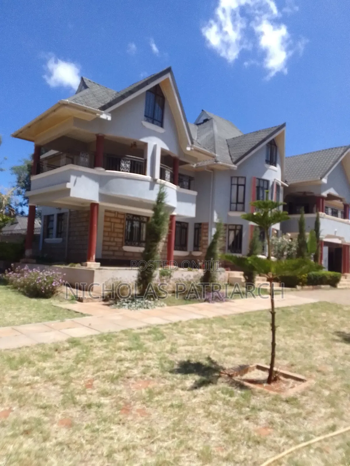 5bdrm Maisonette in Kyasila, Mua Hills for sale in Mua Hills